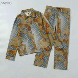 Picture of LV Sweater Suits _SKULVM-2XL26yr2140769